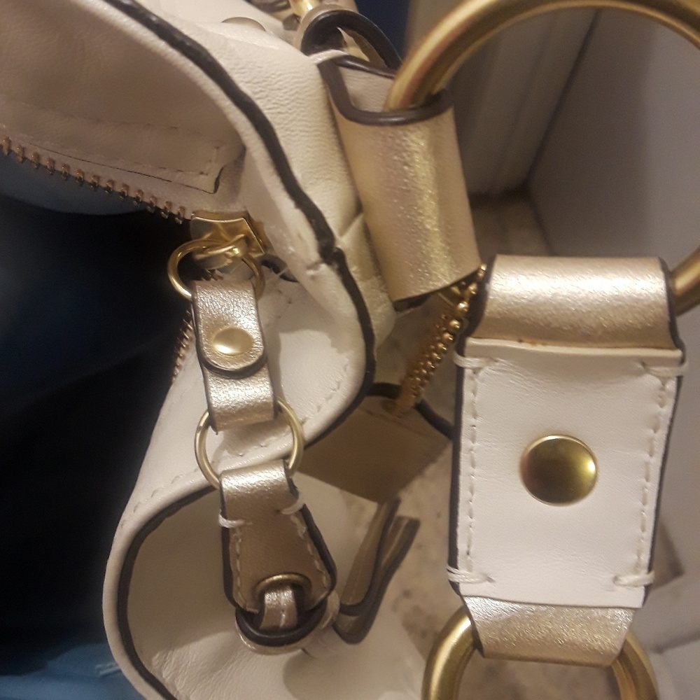 Purse - Picture 6 of 8